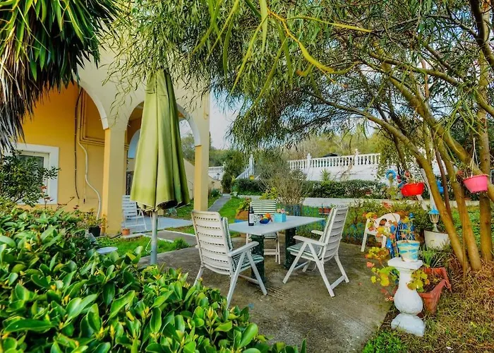 Katerina's Sunset Apartment *
